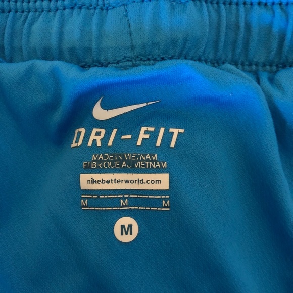 SOLD: Nike shorts - Picture 4 of 4